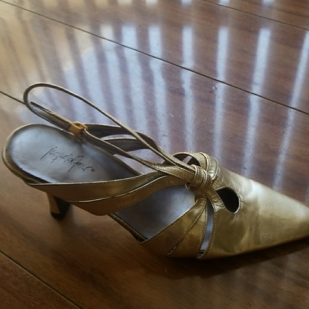 Gold Vintage small heel shoes-Used - Thumbnail 5