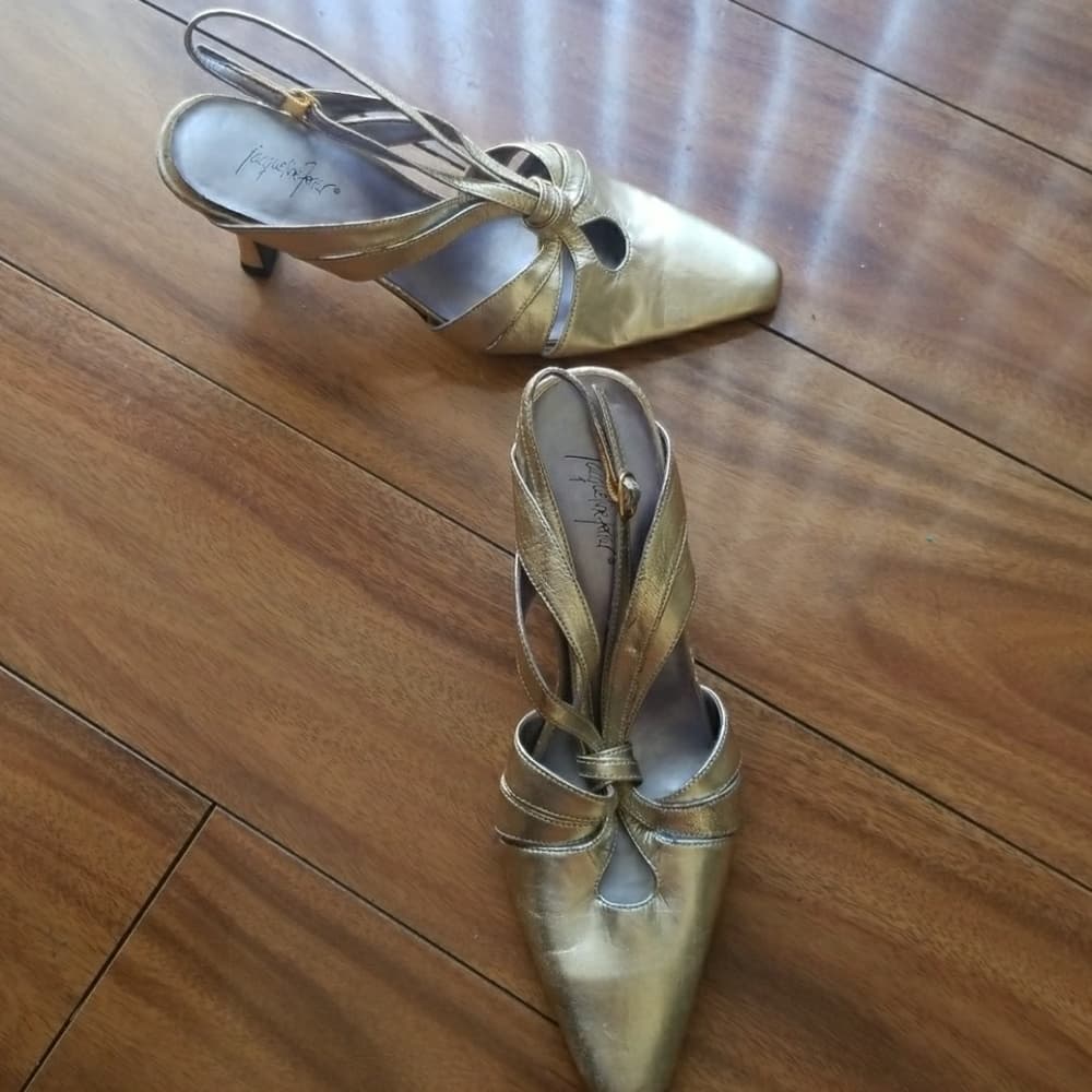 Gold Vintage small heel shoes-Used - Thumbnail 6