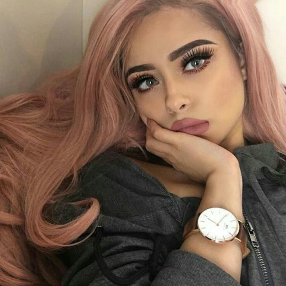 Pink Beauty Lacefront Wig 22-26 inches!! - Thumbnail 3