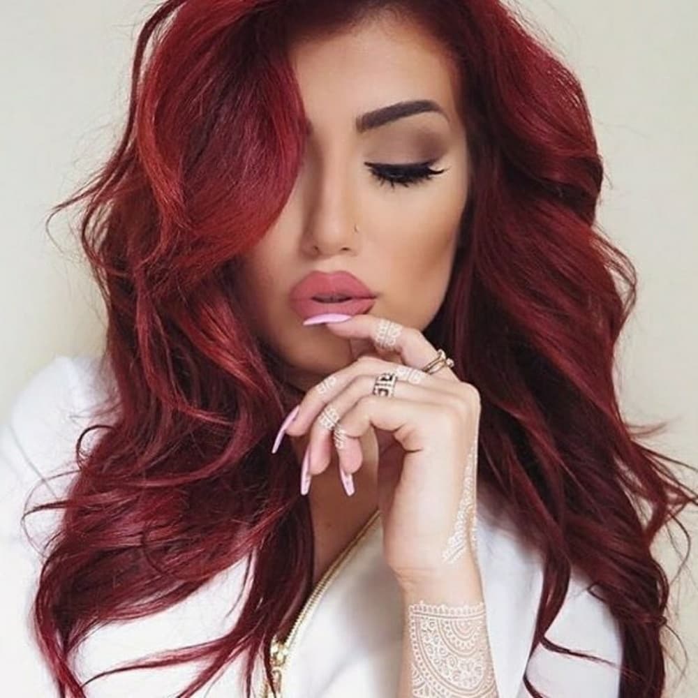 Red Beauty LaceFront Wig - Thumbnail 3