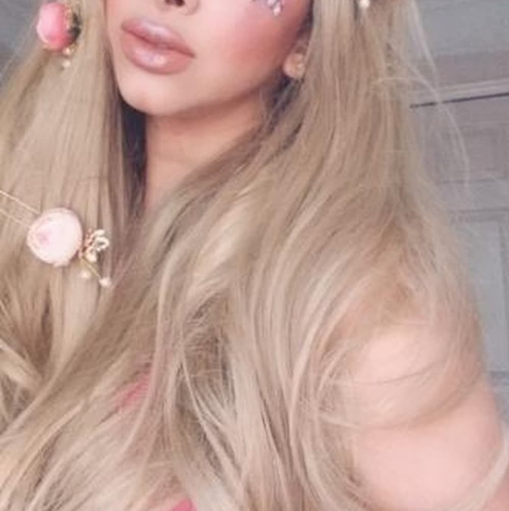 Blonde Beauty Lace Front Wig - Thumbnail 2