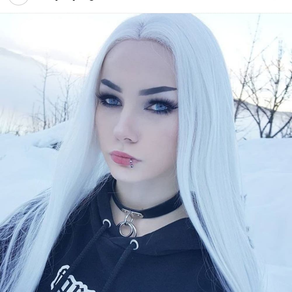 White Beauty Lace Front Wig - Thumbnail 2