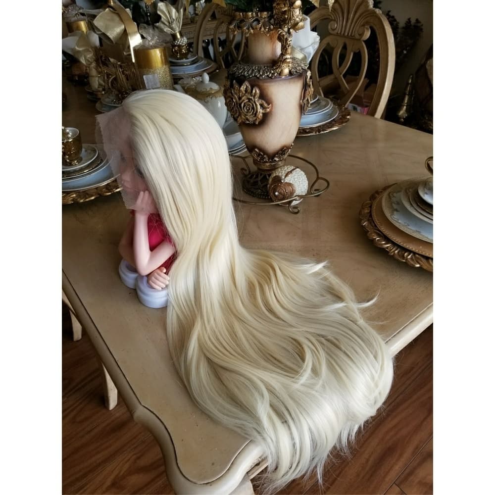 Blonde Beauty LaceFront Wig Wig 22-24inches - Thumbnail 5