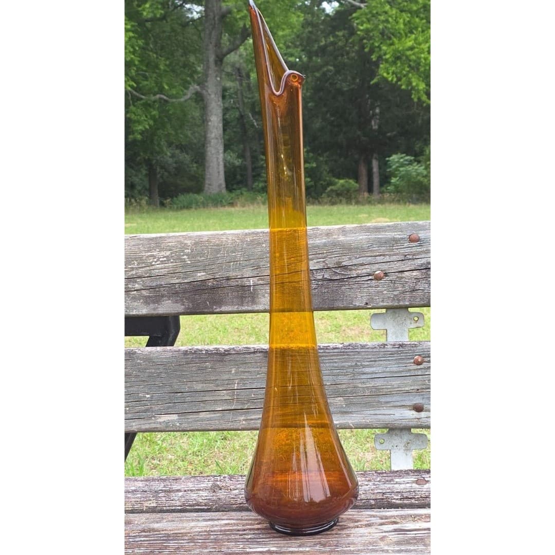 LE Smith Hand Swung Glass 28.5" Tall Floor Vase Simplicity/ Smoothie Fat Bottom