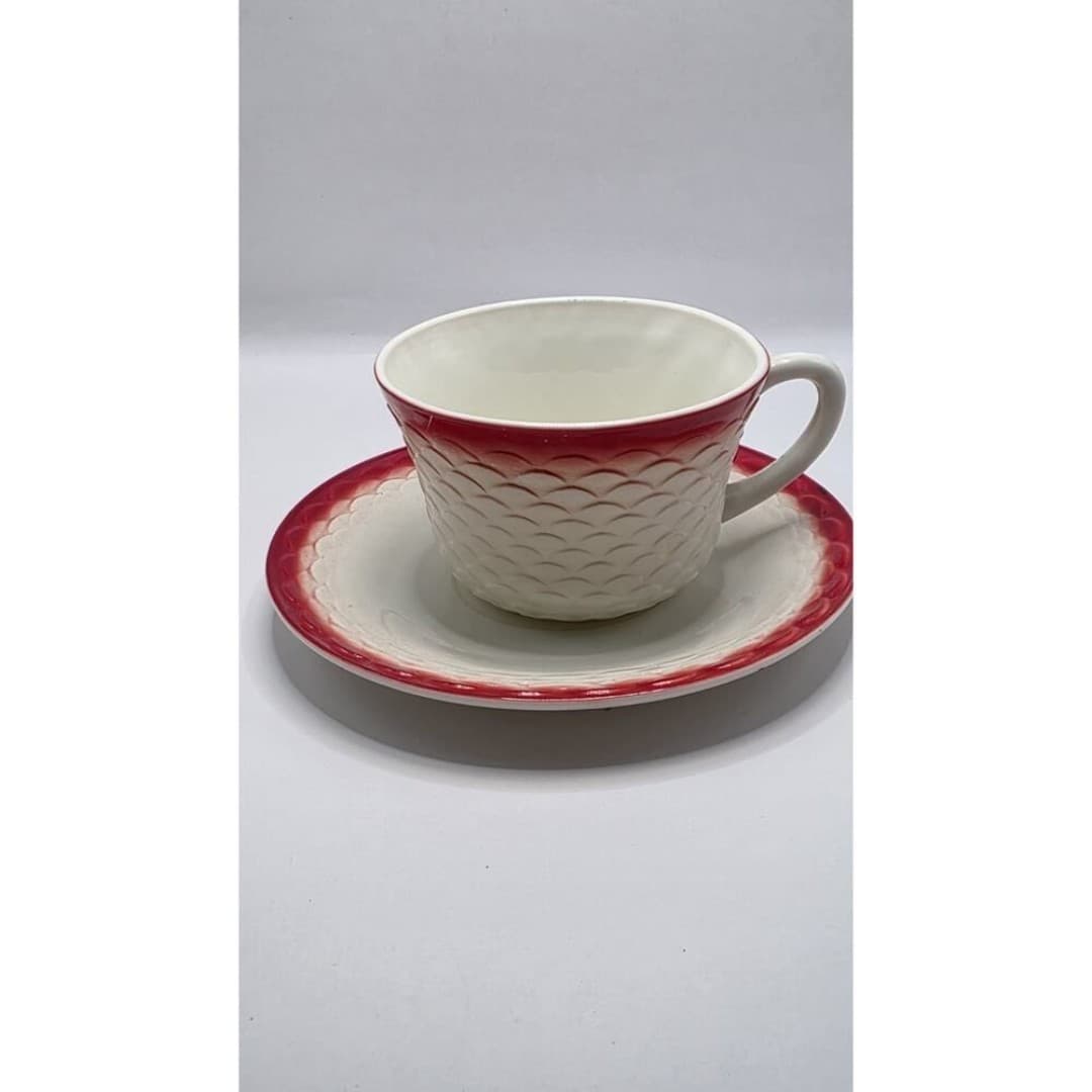 Rare Fire-King Fish Scale Tea Cup Saucer Red Rim Anchor Hocking Milk Glass MCM - Thumbnail 8