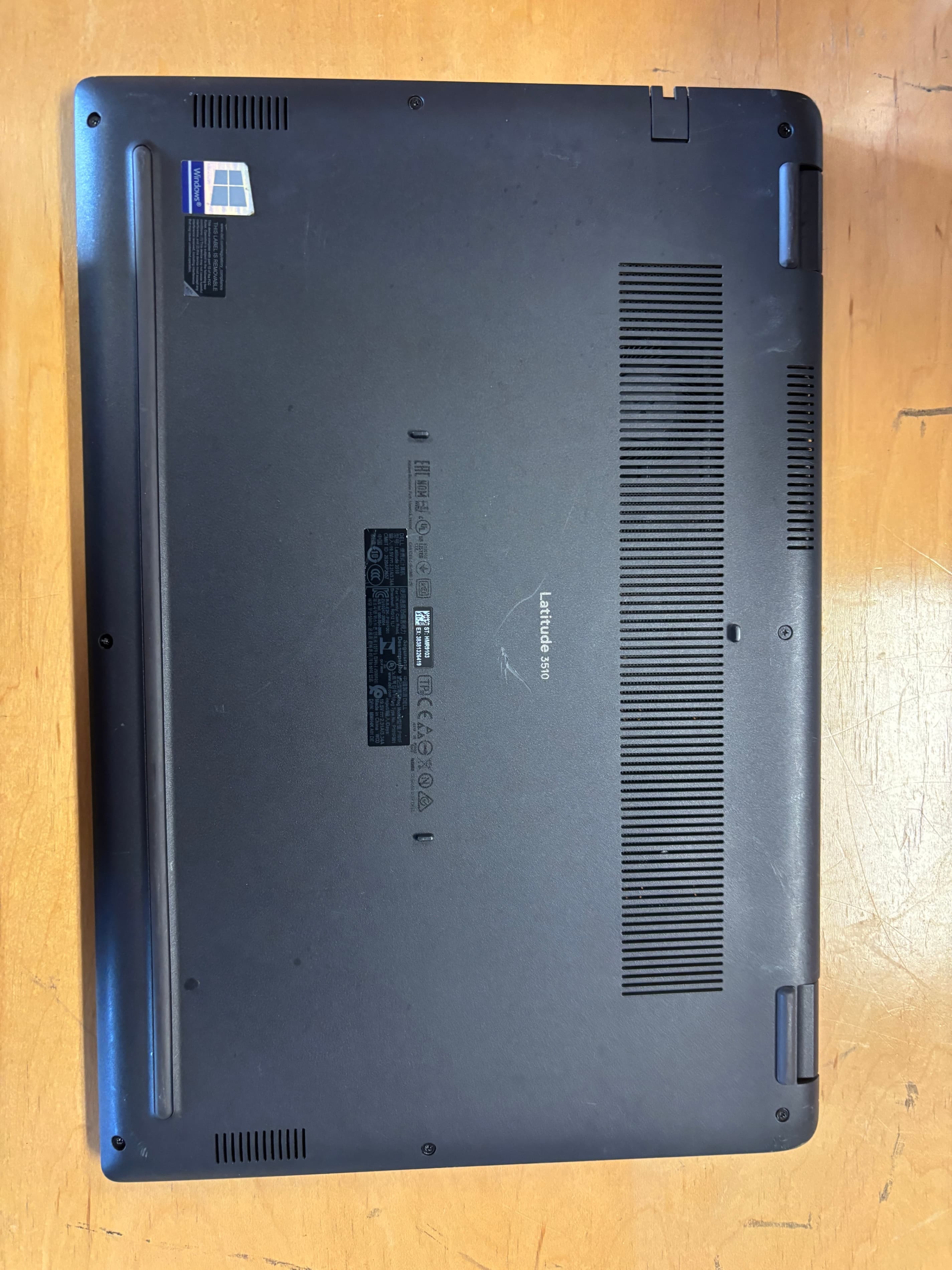 Dell Latitude 3510 Laptop i5-10210U 8GB RAM 128GB SSD - Thumbnail 4