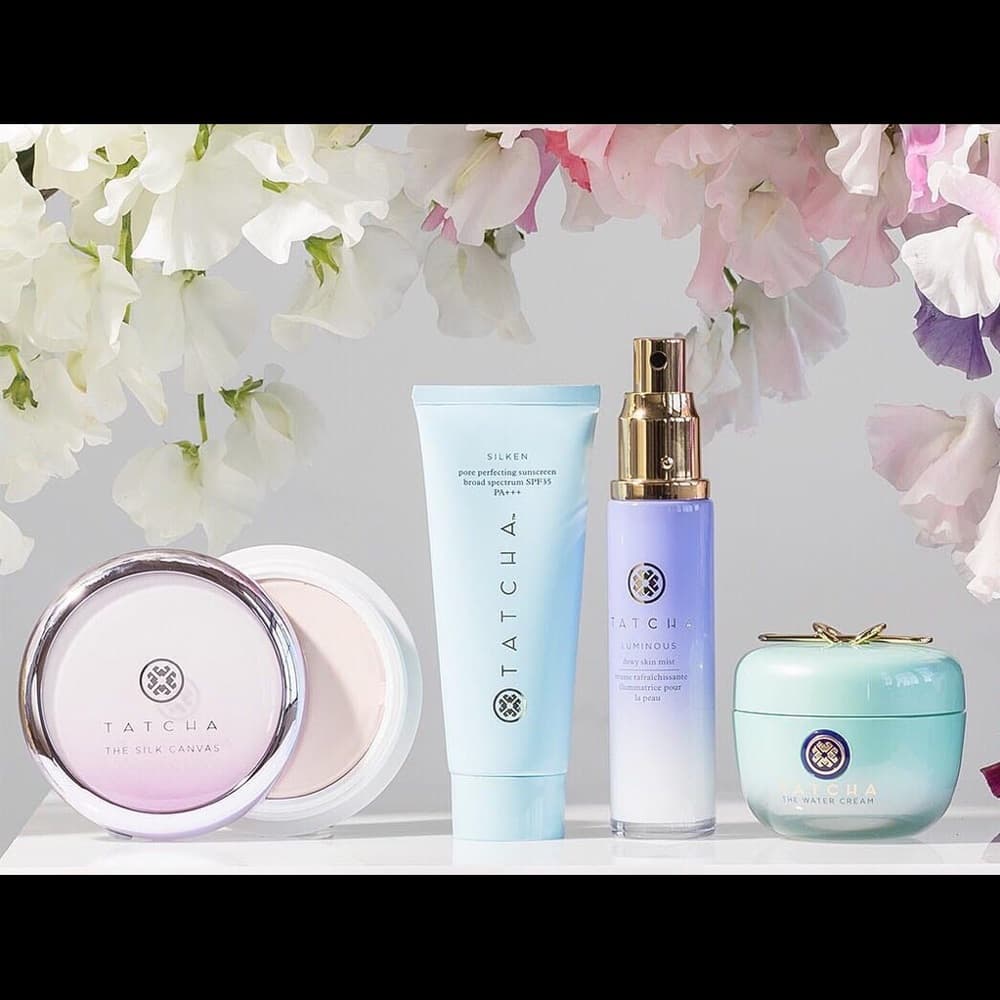 High-End Skincare Mystery Box -Worth Over $200! - Thumbnail 2