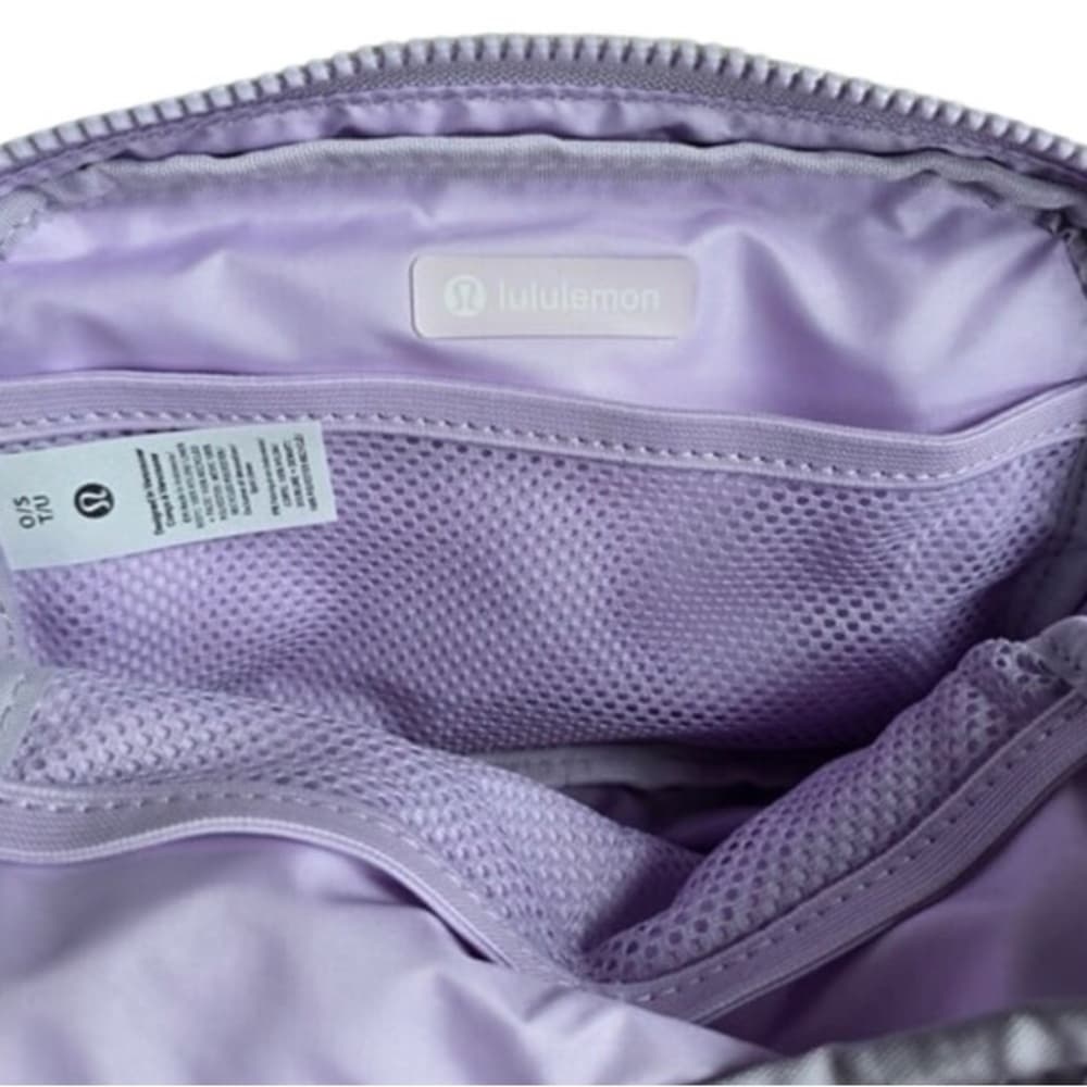 Lululemon Everywhere Belt Bag 1L WordMark In HTF Lilac Ether/White Opal/White - Thumbnail 10