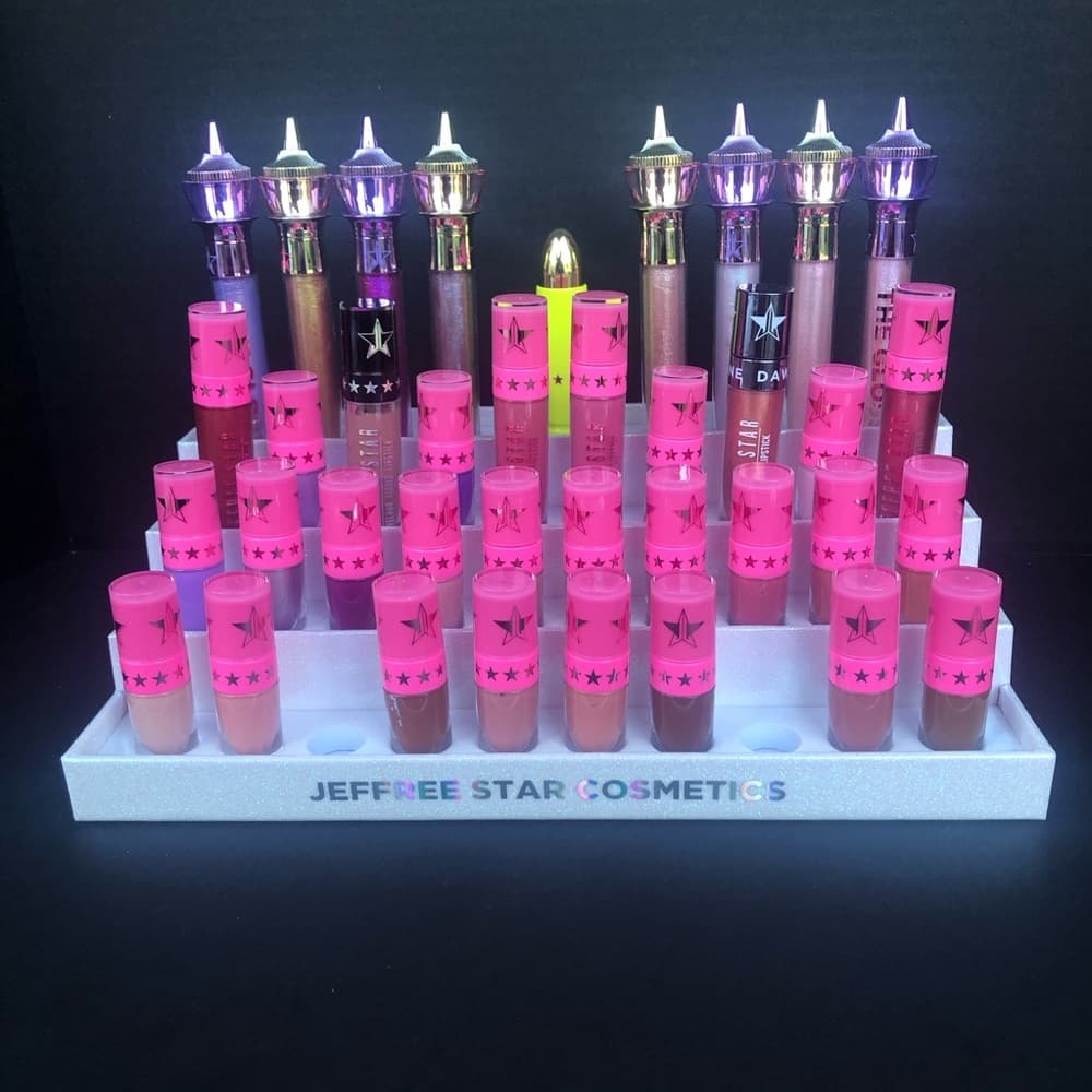Jeffree Star White Glitter VLL Makeup Display - Thumbnail 16