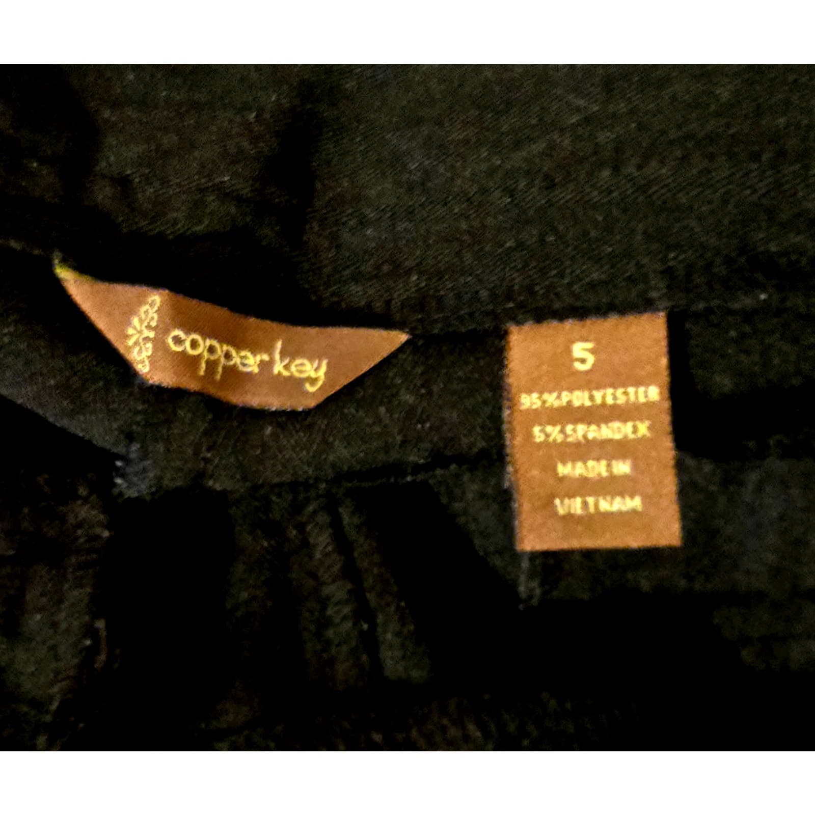 Copper Key WOMEN'S Black Shiny Cuffed Flare Casual PANTS Slacks SZ 5 - Thumbnail 2