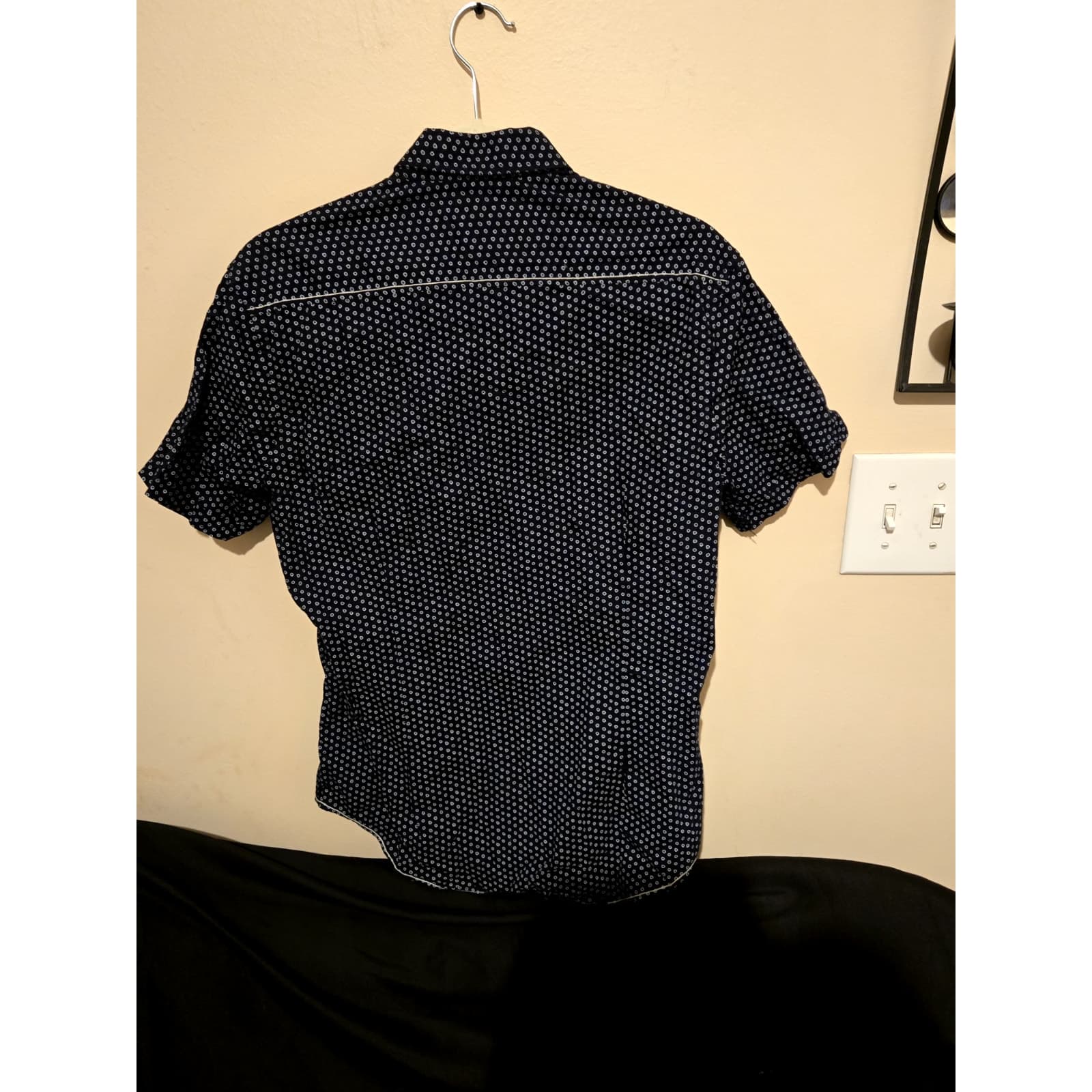 Level Ten button up size Small - Thumbnail 3
