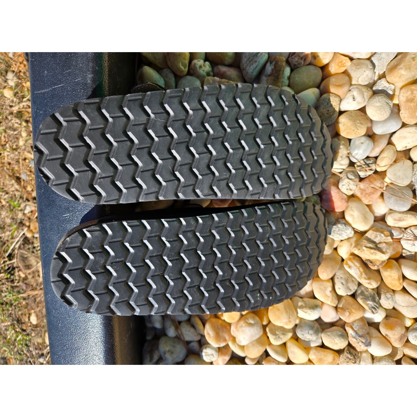 White Mountain Footbeds Clogs - Black Suede - Size 7 - Like New - Thumbnail 5
