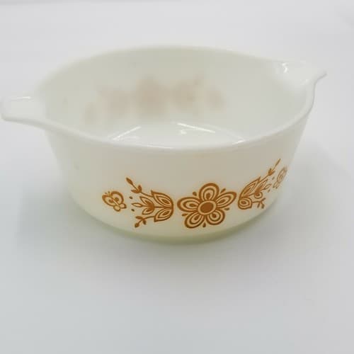 Vtg Pyrex Yellow Butterscotch1 1/2 Pint Casserole Bowl Town and Country 472