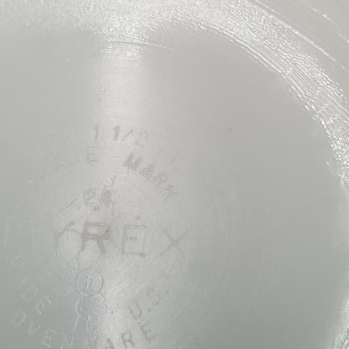 Vtg Pyrex Yellow Butterscotch1 1/2 Pint Casserole Bowl Town and Country 472 - Thumbnail 5