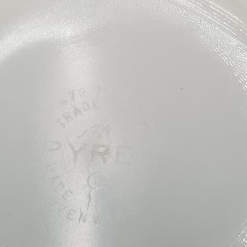 Vtg Pyrex Yellow Butterscotch1 1/2 Pint Casserole Bowl Town and Country 472 - Thumbnail 4