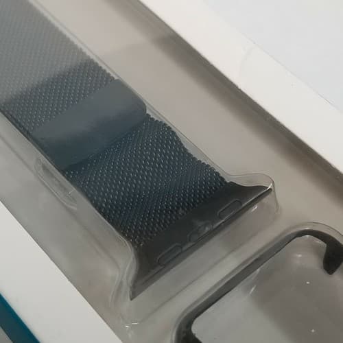 With It Stainless Steel Mesh Band for 42mm Apple Watch With Matching Cover Black - Thumbnail 7
