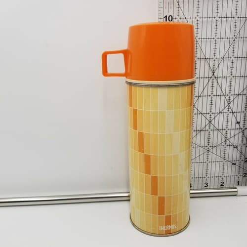 Vintage Thermos with Cap & Cup. Norwich, Conn. made in USA Orange Stopper 722 - Thumbnail 2