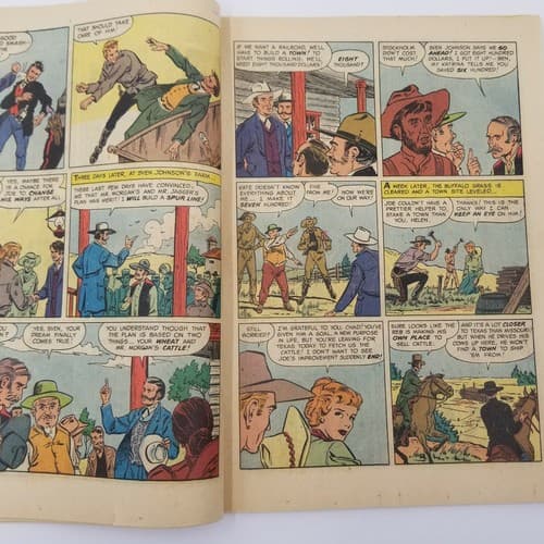 Dell Vintage Comic The Big Land A Movie Classic 1957 No. # No. 812 Golden Age - Thumbnail 9