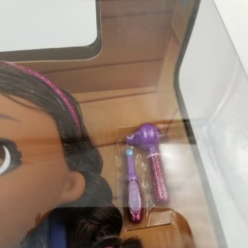 Doc McStuffins Singing Doll Wash Your Hands Includes Face Mask Doctor Bag 11.5" - Thumbnail 6