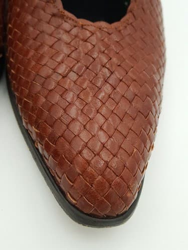 Stuart Size 8.5 AA Extra Narrow Low Heel Pumps Leather Carmel Brown Size 8.5 AA - Thumbnail 10