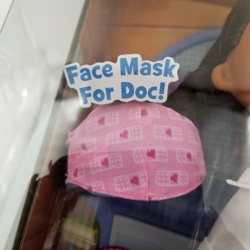 Doc McStuffins Singing Doll Wash Your Hands Includes Face Mask Doctor Bag 11.5" - Thumbnail 5