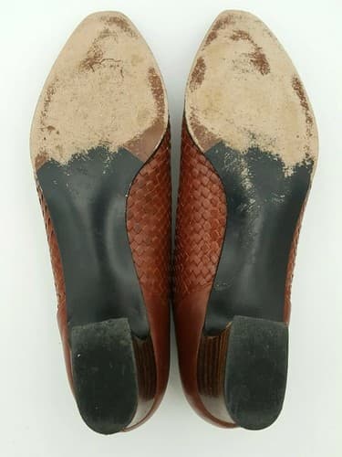 Stuart Size 8.5 AA Extra Narrow Low Heel Pumps Leather Carmel Brown Size 8.5 AA - Thumbnail 7