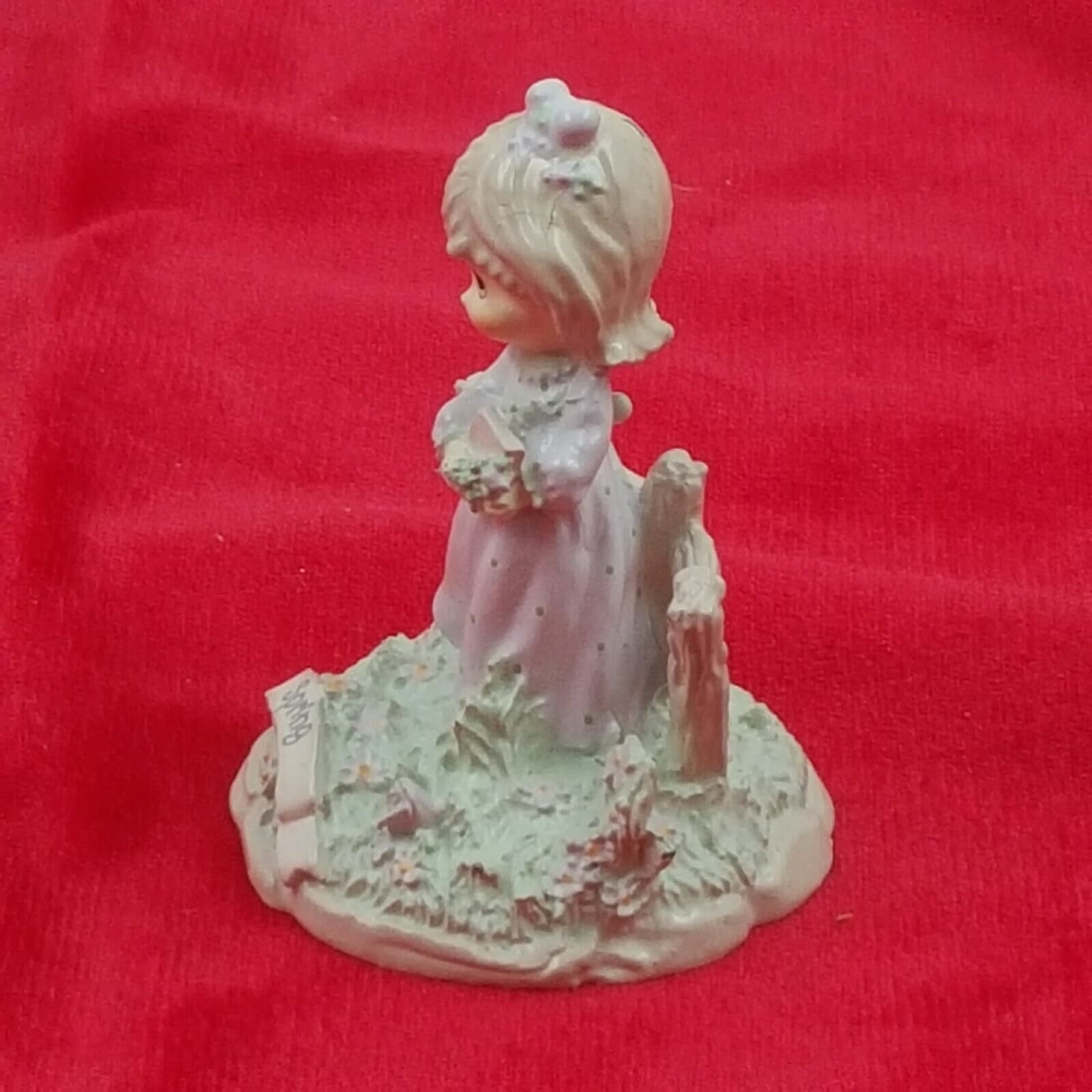 Eneco Spring Precious Moments Figurine Glass Stand Vintage 1990 Samuel J Butcher - Thumbnail 7