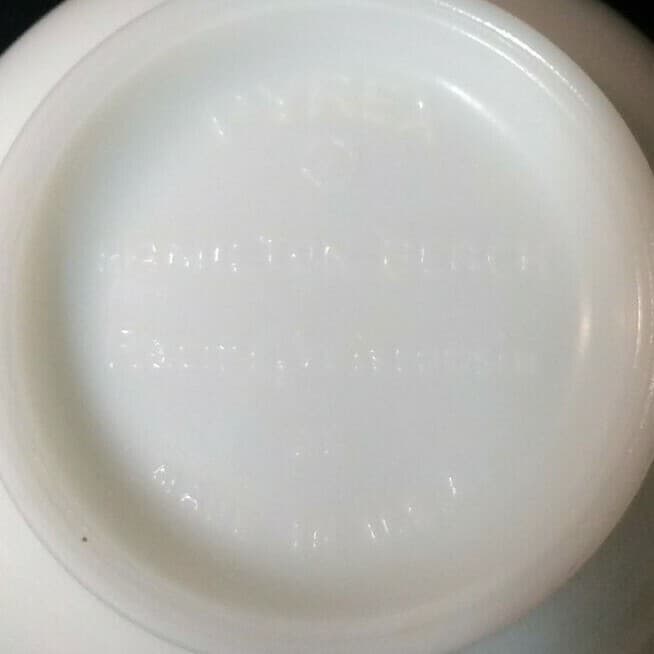 Vintage Pyrex White Ribbed Milk Glass Hamilton Beach Mixing Bowls Set of 2 - Thumbnail 6