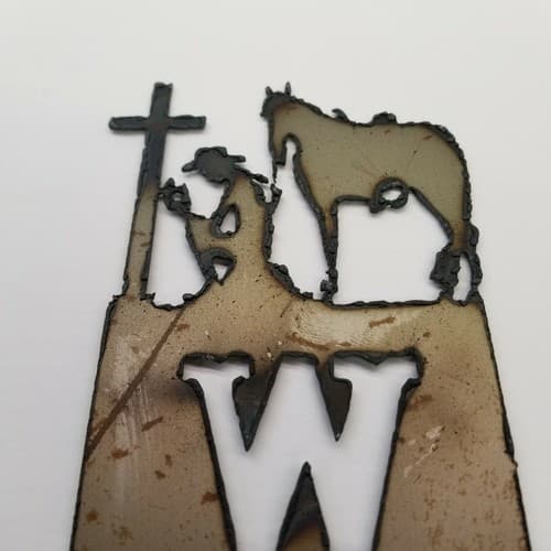 Soldier Kneeling Welcome Sign Metal Female Army Navy Military Veteran Wall Decor - Thumbnail 4