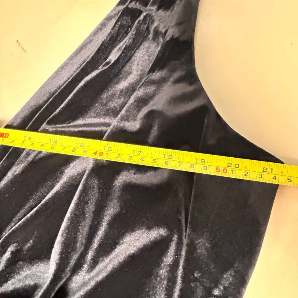 Scarlett Nite Woman Black Velvet Sleeveless Dress Size 18W - Thumbnail 5