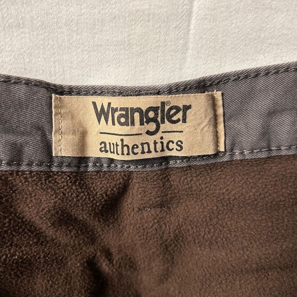 Wrangler Authentics Gray Fleece-Lined Cargo Pants 36x30 - Thumbnail 2