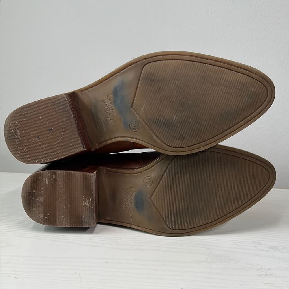 Crown Vintage Brown Booties with Elastic Panels Size 6 - Thumbnail 4