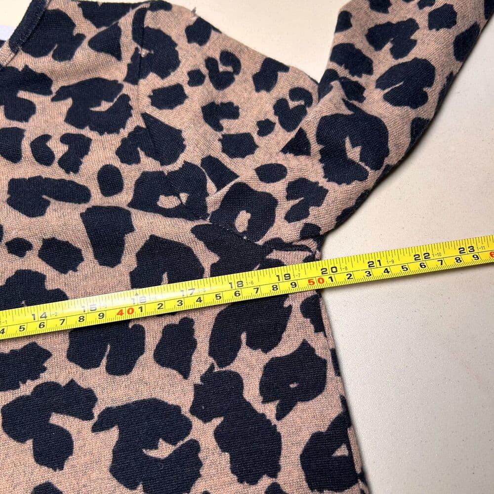 Pink Clover Leopard Print Long Sleeve Tunic Top w/ Elbow Patches Size M - Thumbnail 8