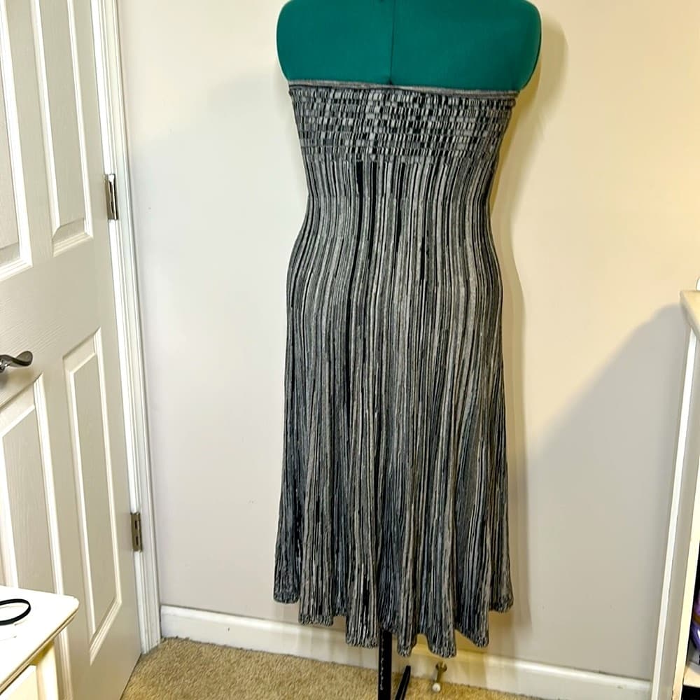 Free People Gray Maxi Halter Dress w/ Keyhole Size S - Thumbnail 2