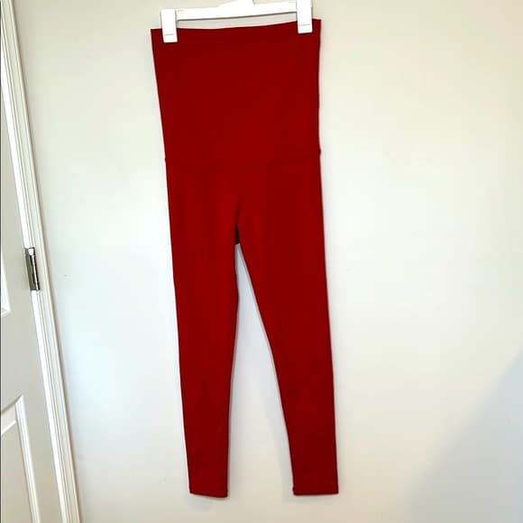 Kindred Bravely Coral Capri Maternity Postpartum Leggings Size S - Thumbnail 7