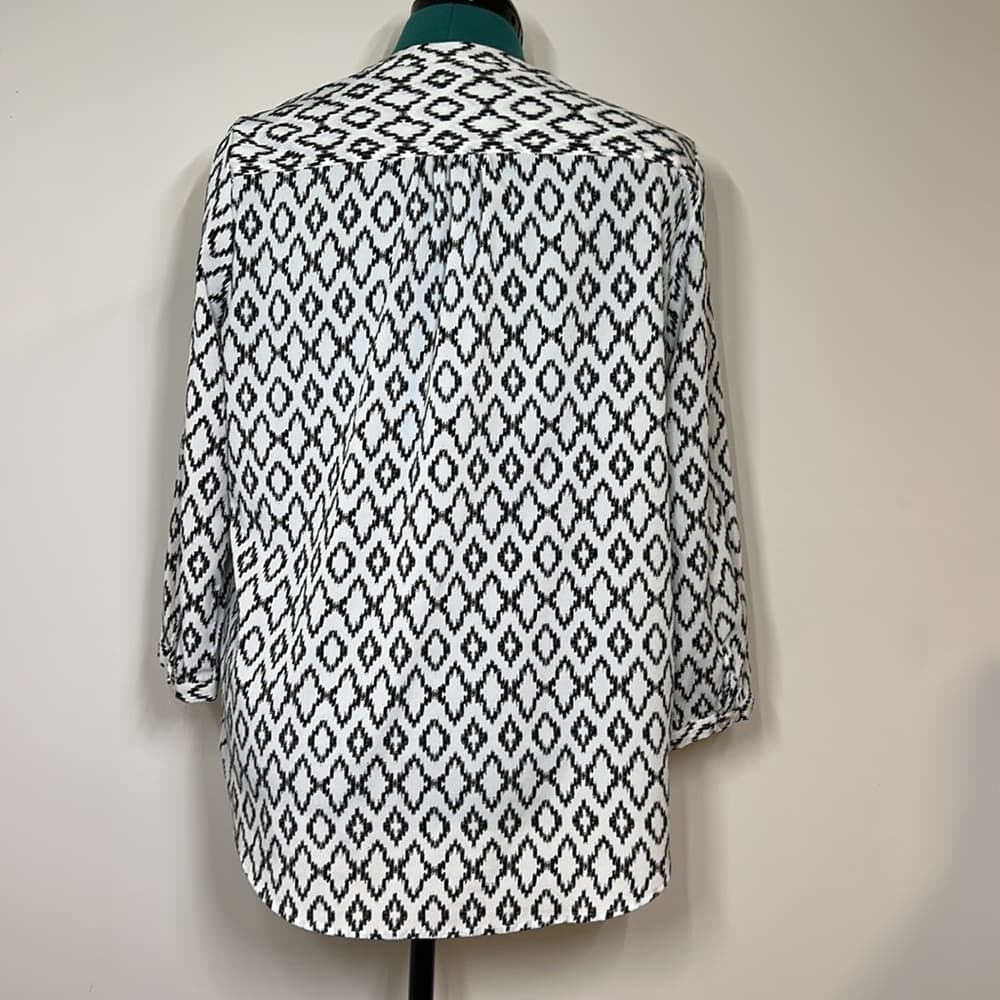 Dalia Black and White Geometric Women's Top Size L - Thumbnail 2