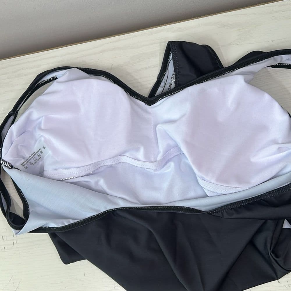 New Black and White One-Piece Illusion Slimming Swimsuit XL - Thumbnail 3
