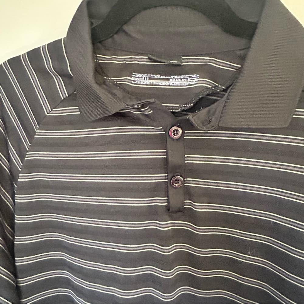 Oakley Mens Black collared Striped Shirt Size Large