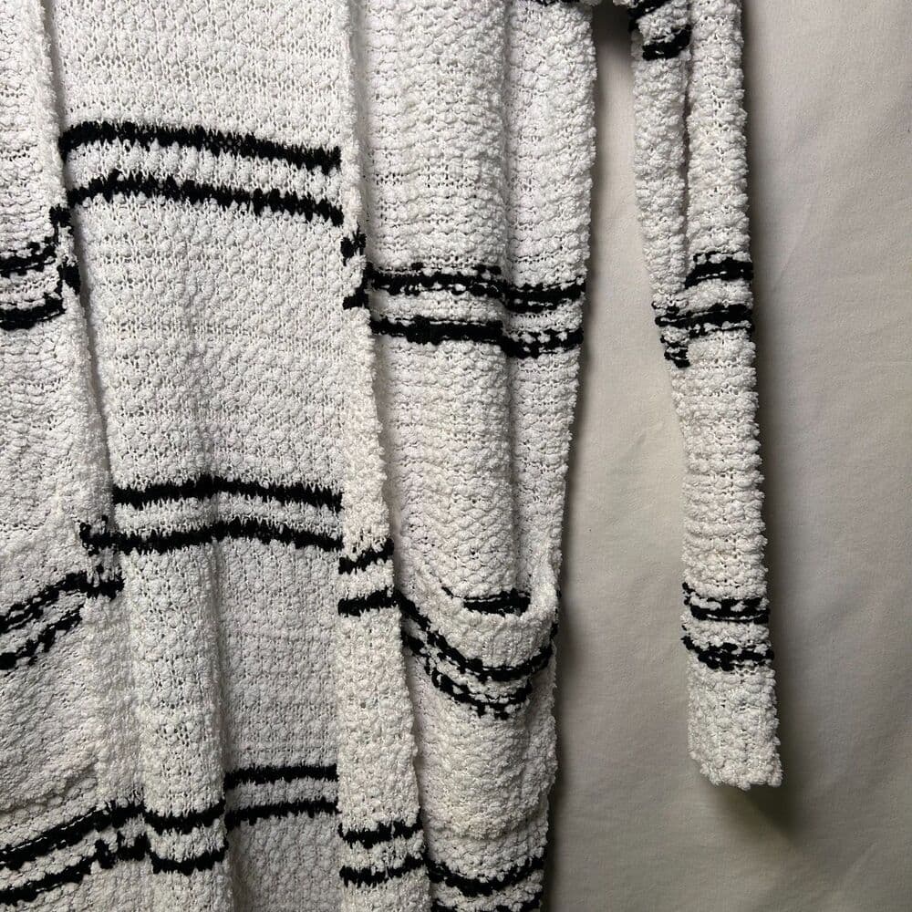 Sienna Sky white open front cardigan with black stripes and pockets size XS - Thumbnail 7