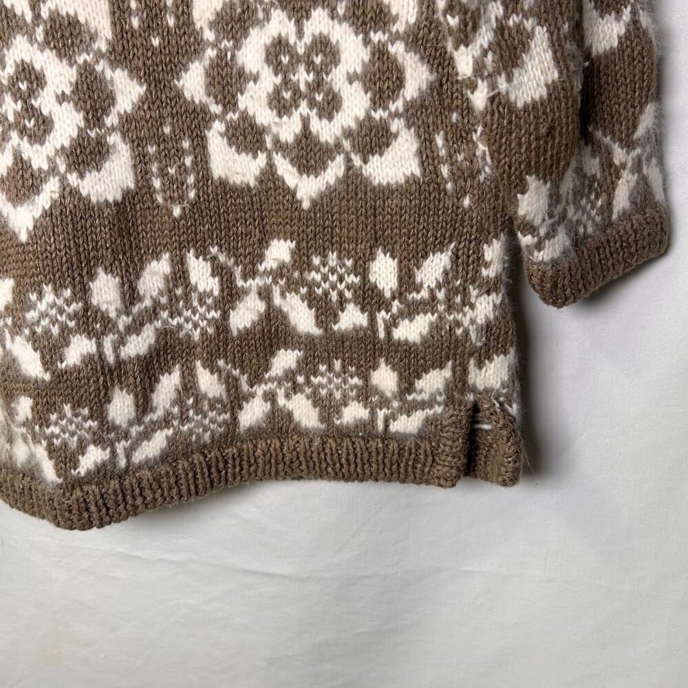 Express Handknitted International Vintage Tan and White Cotton Angora Sweater XS - Thumbnail 6