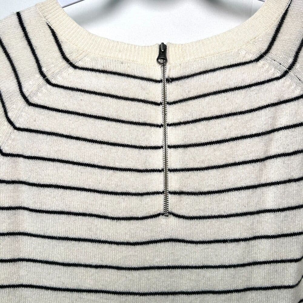 Halogen 100% Cashmere Cream & Black-Striped Sweater - Thumbnail 3