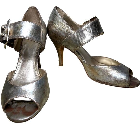 Isolá Della pump in gold size 6.5 - Thumbnail 11