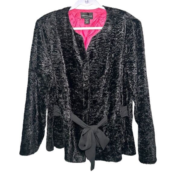 Earth Connected Woman black crushed velvet button-up belted blazer 22W - Thumbnail 9