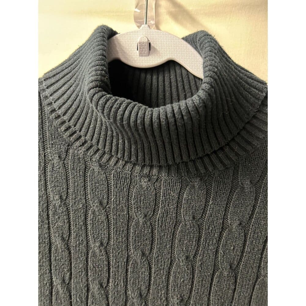 St. John's Bay black turtleneck long sleeve cable knit pullover sweater Large - Thumbnail 4