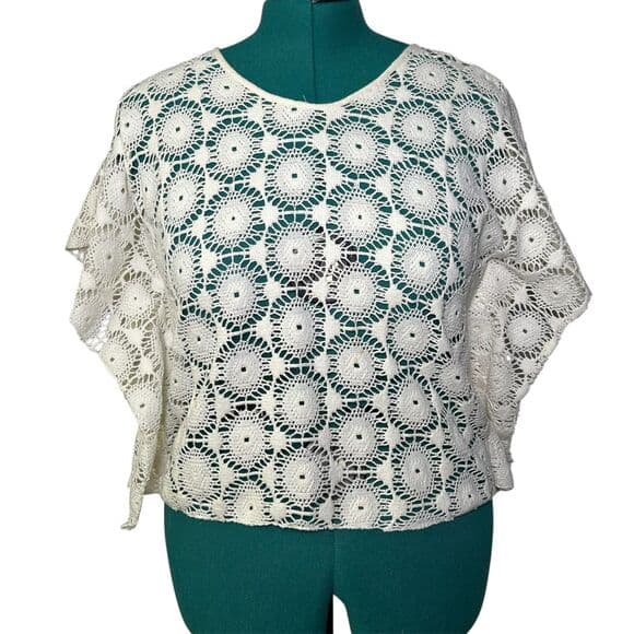 Elan Cream Flutter Sleeve Lace Crochet Bohemian Top Medium - Thumbnail 9