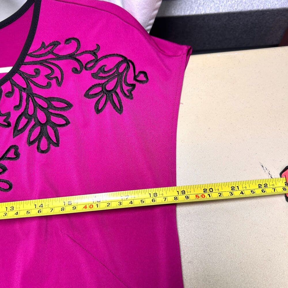 Bob Mackie Wearable Art Fuchsia Cap Sleeve Embroidered Dress Size M Old Money - Thumbnail 9