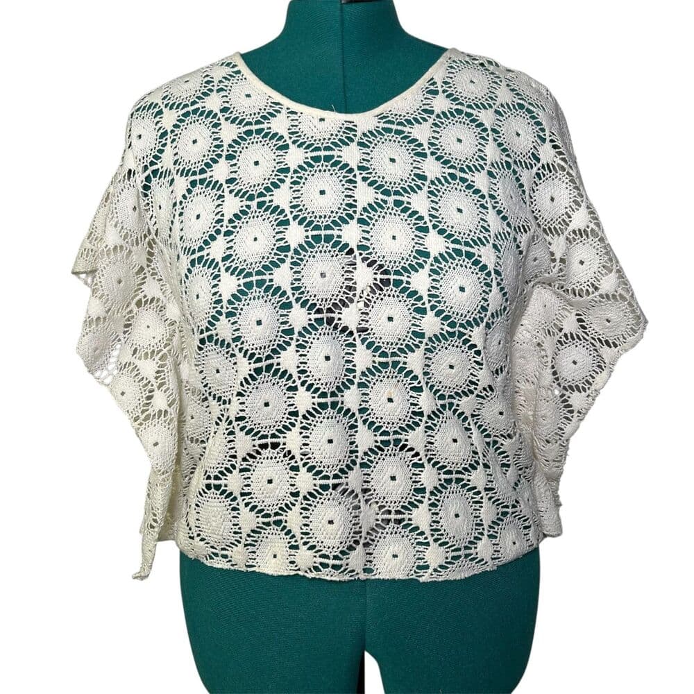 Elan Cream Flutter Sleeve Lace Crochet Bohemian Top Medium - Thumbnail 8