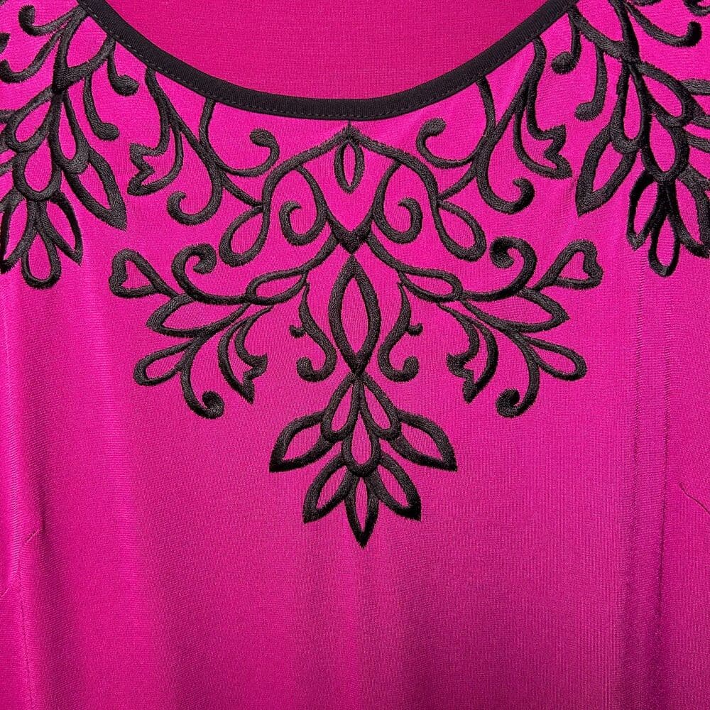 Bob Mackie Wearable Art Fuchsia Cap Sleeve Embroidered Dress Size M Old Money - Thumbnail 2