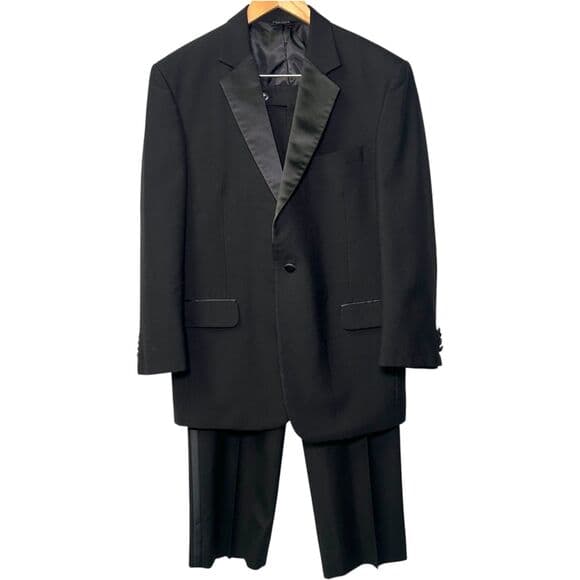 Jos. A. Bank Classic Black Tuxedo — Satin Peak Lapel 43/34 - Thumbnail 14