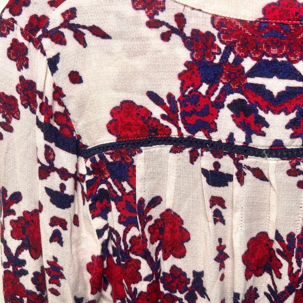 Lucky Brand Red and White Floral Button Front Top Size XS - Thumbnail 4